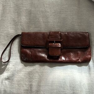 HOBO international wristlet - brown leather
